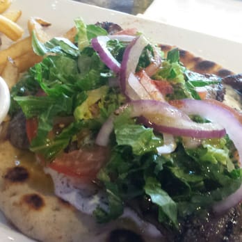 Hapy Bistro - Mediterranean Near Me - Pismo Beach, California