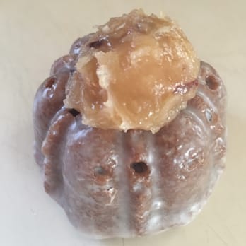Bundts On Melrose - Desserts Near Me - Long Beach, California Bundts On Melrose - Desserts Near Me - Long Beach, California