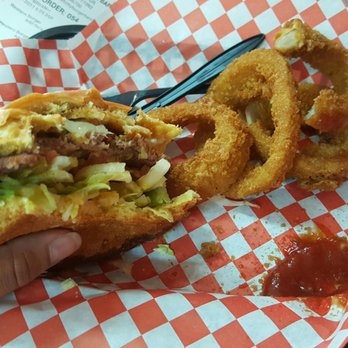 Little Bitty Burger Barn - Western Burger and onion rings - Burgers Near Me - Houston, Texas