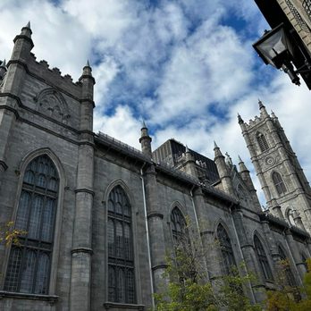 Basilique Notre-Dame de Montréal - Exterior - Churches Near Me - Montreal, Quebec Basilique Notre-Dame de Montréal - Exterior - Churches Near Me - Montreal, Quebec