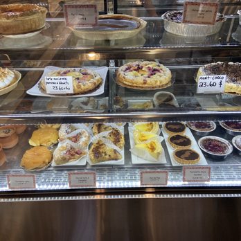 Mamie Clafoutis - Coffee & Tea Near Me - Montreal, Quebec