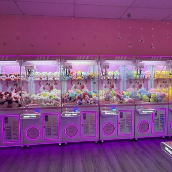 Magic Claw - Toy Stores Near Me - Las Vegas, Nevada Magic Claw - Toy Stores Near Me - Las Vegas, Nevada