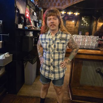 Eat Crow - Joe dirt was our server - Bars Near Me - St. Louis, Missouri