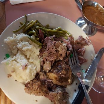 Hank's Restaurant - The lamb dinner.. grey soggy green beans the lamb was not slices.. just fatty scraps they plated and had the nerve to serve. - Salad Near Me - Brooklyn, Connecticut Hank's Restaurant - The lamb dinner.. grey soggy green beans the lamb was not slices.. just fatty scraps they plated and had the nerve to serve. - Salad Near Me - Brooklyn, Connecticut