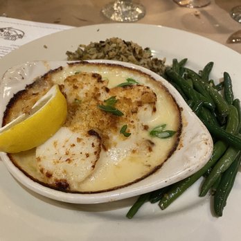 The Common Man - Baked Scallops Entree - American Near Me - Merrimack, New Hampshire The Common Man - Baked Scallops Entree - American Near Me - Merrimack, New Hampshire