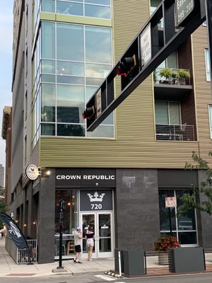 Crown Republic Gastropub by null