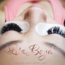 Honeyluxe Aesthetics - Mega volume