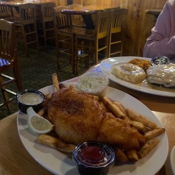 Bentley Pub - Fish & Chips - Pubs Near Me - Auburn, Massachusetts