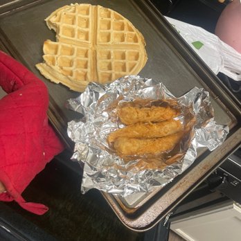 JR Crickets Riverdale - Chicken Tenders with Waffle & Chicken Tenders - Chicken Wings Near Me - Atlanta, Georgia JR Crickets Riverdale - Chicken Tenders with Waffle & Chicken Tenders - Chicken Wings Near Me - Atlanta, Georgia