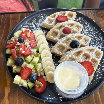 M122 - Order de waffles. - Breakfast & Brunch Near Me - Rosarito, BCN M122 - Order de waffles. - Breakfast & Brunch Near Me - Rosarito, BCN