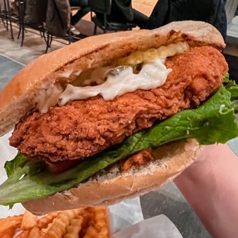 2 Salty Sarges - Food Trucks Near Me