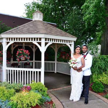 Kombert Caterers At Temple Avodah - Caterers Near Me - Oceanside, New York Kombert Caterers At Temple Avodah - Caterers Near Me - Oceanside, New York