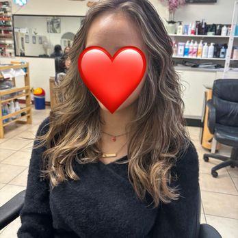 The Expert Cut - Another very satisfied customer! The hair color really pretty . Great job ! - Hair Salons Near Me - San Jose, California The Expert Cut - Another very satisfied customer! The hair color really pretty . Great job ! - Hair Salons Near Me - San Jose, California