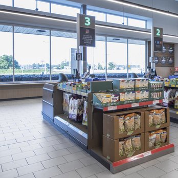 ALDI - the inside of a grocery store - Grocery Near Me - Twin Oaks, Missouri