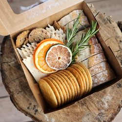 Artisan Eats