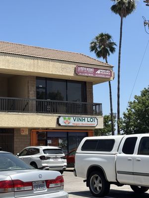 Vinh Loi Tofu by null