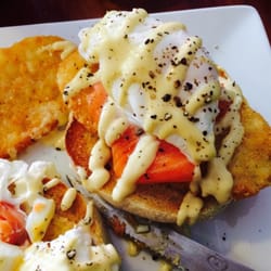 Purple Lizard Cafe - Salmon Eggs Benedict was amazing!!!