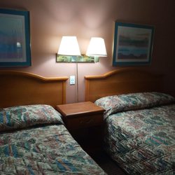 Travelers Motel