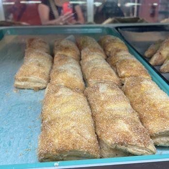 Alebrijes Bakery - Bakeries Near Me - Ontario, California