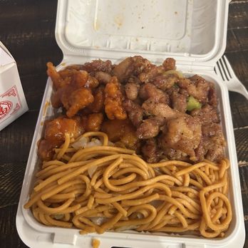 PANPAN WOK - Updated December 2025 - 30 Reviews - 3030 N Dinuba