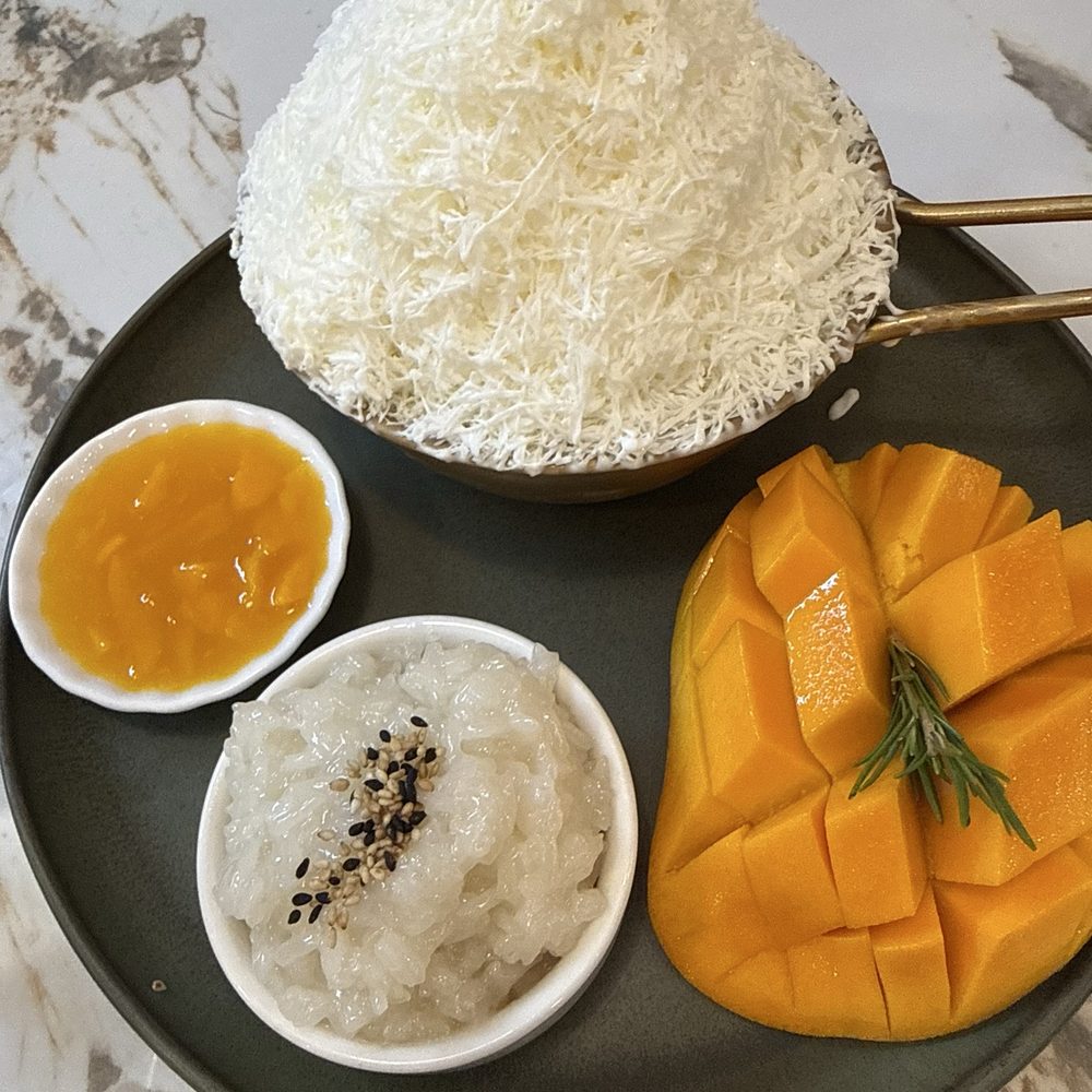 Naya Dessert Cafe - mango tango - Cafes Near Me - Davis, California Naya Dessert Cafe - mango tango - Cafes Near Me - Davis, California