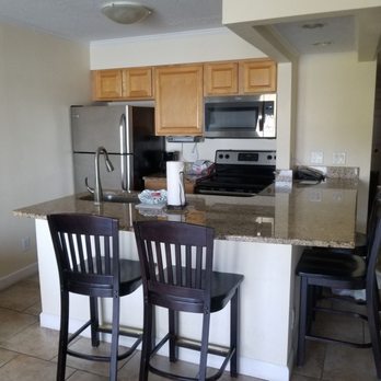 Sailport Waterfront Suites - Small kitchen. - Hotels Near Me - Tampa, Florida Sailport Waterfront Suites - Small kitchen. - Hotels Near Me - Tampa, Florida