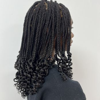 African queen braids - Hair Stylists Near Me - Bartlett, Tennessee African queen braids - Hair Stylists Near Me - Bartlett, Tennessee