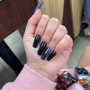 Aloha Nail - I got a refill in around 45min, love the result - Nail Salons Near Me - Orem, Utah