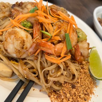 Siam Le Bien - Pad Thai - Thai Near Me - Burnaby, British Columbia Siam Le Bien - Pad Thai - Thai Near Me - Burnaby, British Columbia