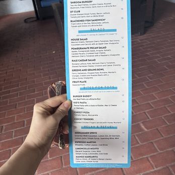 Laguna Restaurant & Bar - American Near Me - Orlando, Florida