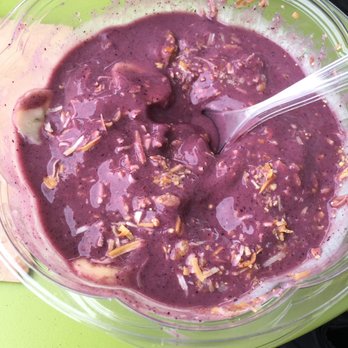 Squeeze Juicery - I mixed it up had a pretty presentation though - Juice Bars & Smoothies Near Me - Williamsville, New York
