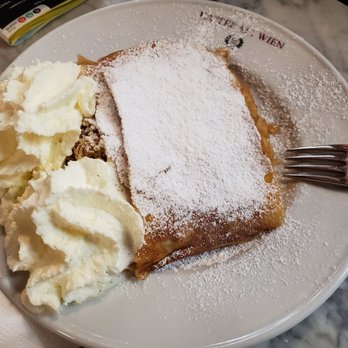 Kaffee Alt Wien - So darn good - Coffee & Tea Near Me - Vienna, 9