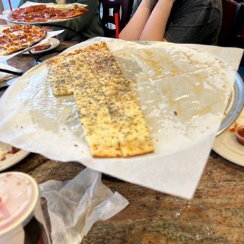Curry Pizza - Garlic Cheese Naan - Indian Near Me - Lehi, Utah