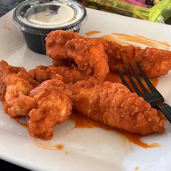 Sierra's Brick Oven Pizza & Pub - Buff tenders - Pizza Near Me - Franklin, Massachusetts Sierra's Brick Oven Pizza & Pub - Buff tenders - Pizza Near Me - Franklin, Massachusetts