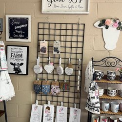 2 Peas & More Market Place - Home Decor