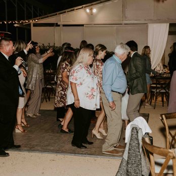 Y-it Entertainment - Wedding Line Dance Camarillo - Photo Booth Rentals Near Me Y-it Entertainment - Wedding Line Dance Camarillo - Photo Booth Rentals Near Me