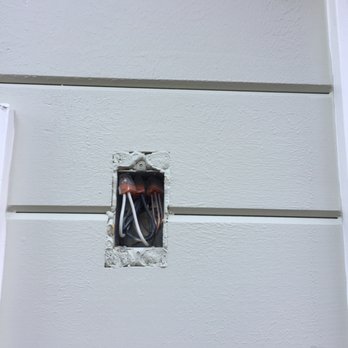 JLM Painting - Paint so thick it looks like texture on brand new siding. Cost $4000 to sand and repaint - Painters Near Me - Petaluma, California JLM Painting - Paint so thick it looks like texture on brand new siding. Cost $4000 to sand and repaint - Painters Near Me - Petaluma, California