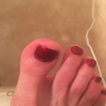 De Luxe Nails Lounge - Another cut toe. - Nail Salons Near Me - Alexandria, Virginia