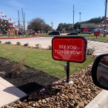 Tim Hortons - Breakfast & Brunch Near Me - Houston, Texas