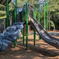 Cloverdale Park - playset // Cloverdale Park * WDBR, VA