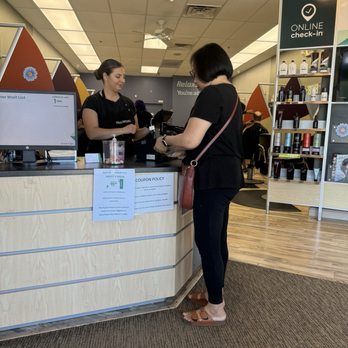 Great Clips - Hair Salons Near Me - Clinton, New Jersey