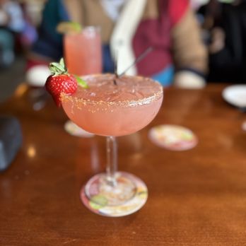 Olive Garden Italian Restaurant - Strawberry Limoncello Margarita - Italian Near Me - Baltimore, Maryland Olive Garden Italian Restaurant - Strawberry Limoncello Margarita - Italian Near Me - Baltimore, Maryland