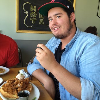 Fort Jesse Cafe - Breakfast & Brunch Near Me - Normal, Illinois