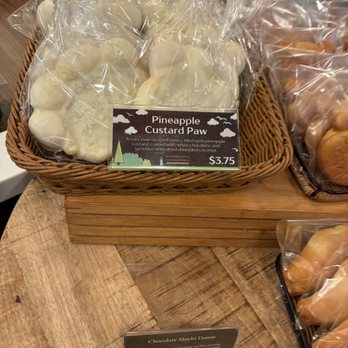 Brug Bakery - Ala Moana - Bakeries Near Me - Honolulu, Hawaii Brug Bakery - Ala Moana - Bakeries Near Me - Honolulu, Hawaii