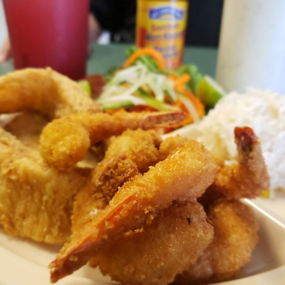 YOU NEED TO TRY THE FRIED FISH AND SHRIMP!