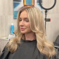 The Hair Lounge Miami