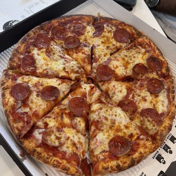 Bozzelli's Italian Deli-Vermont Ave - Pizza Near Me - Washington, DC, District of Columbia