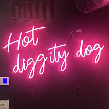 Harrell's Hot Dogs + Cold Cones - Hot Dogs Near Me - Winter Garden, Florida