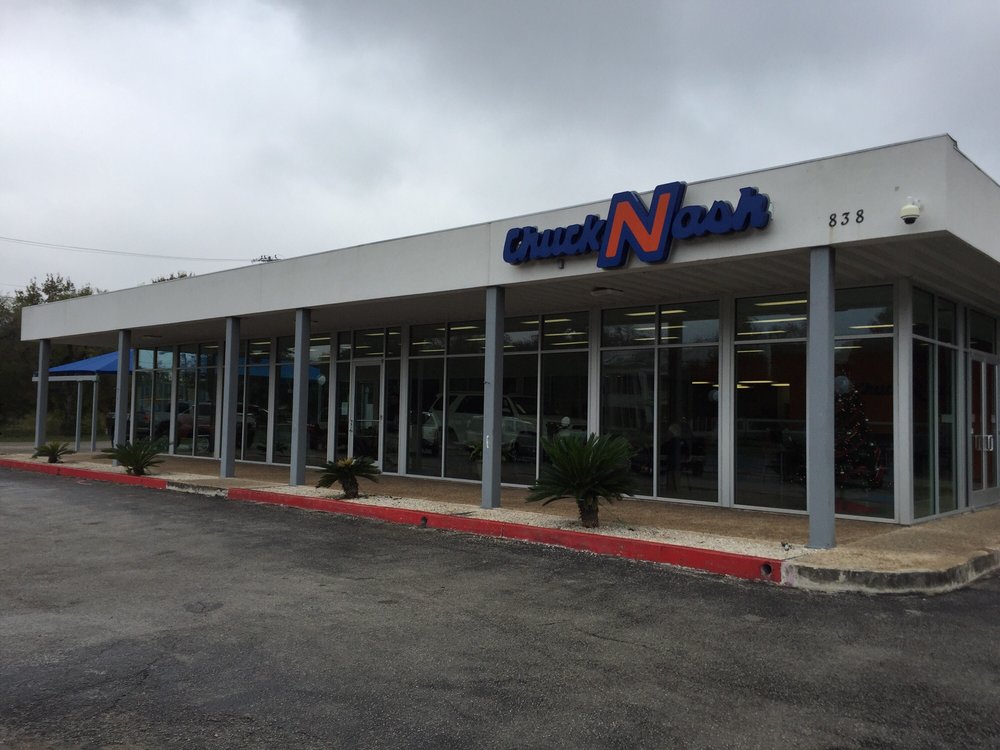 CHUCK NASH SEGUIN Updated September 2024 838 W Ct St, Seguin, Texas