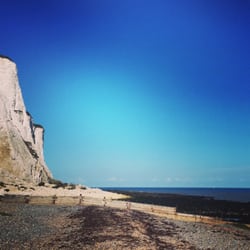 St. Margareth's Bay - Blue sky